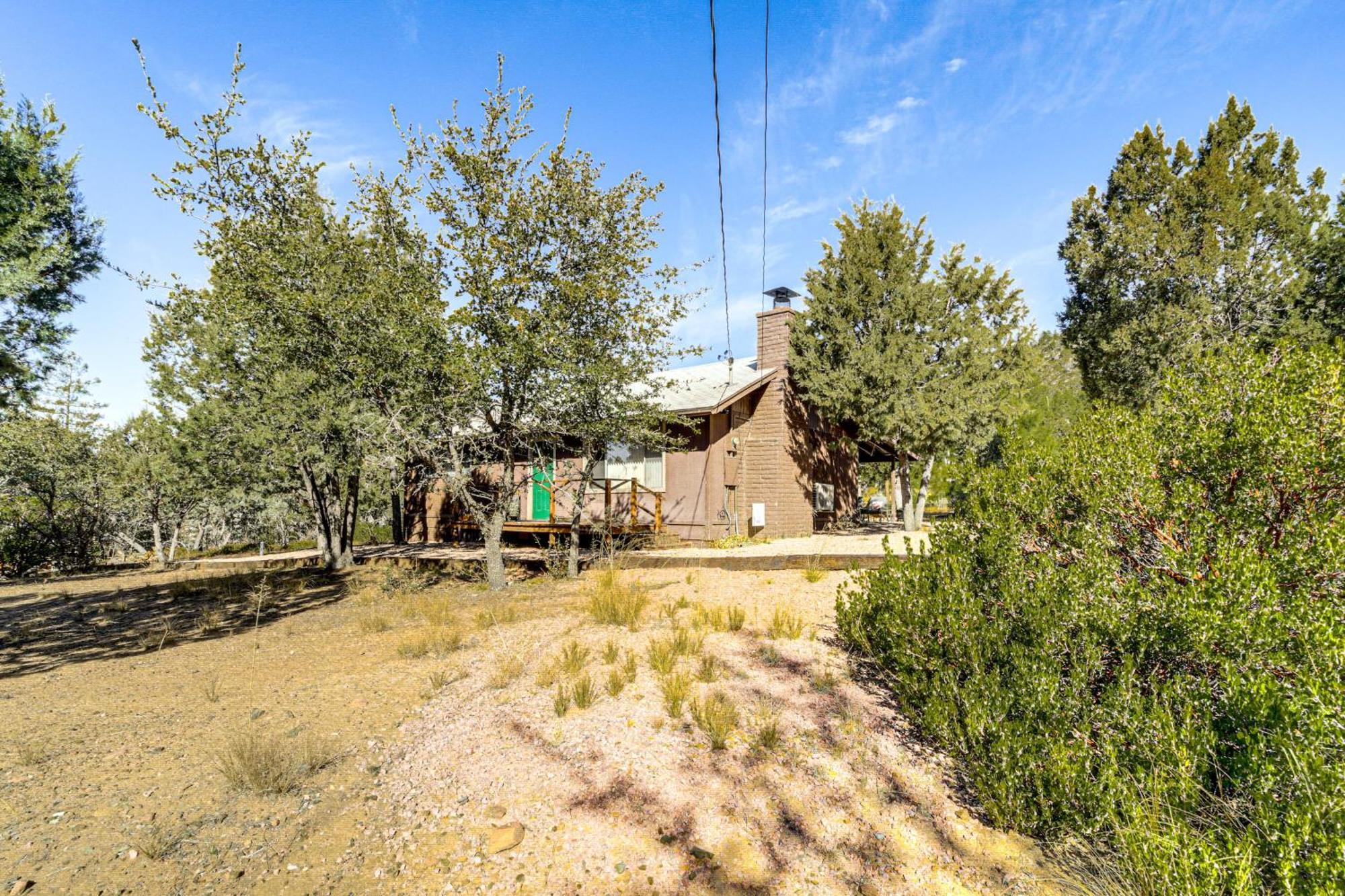 Peaceful Strawberry Cabin Fire Pit And Hot Tub Pine Bagian luar foto